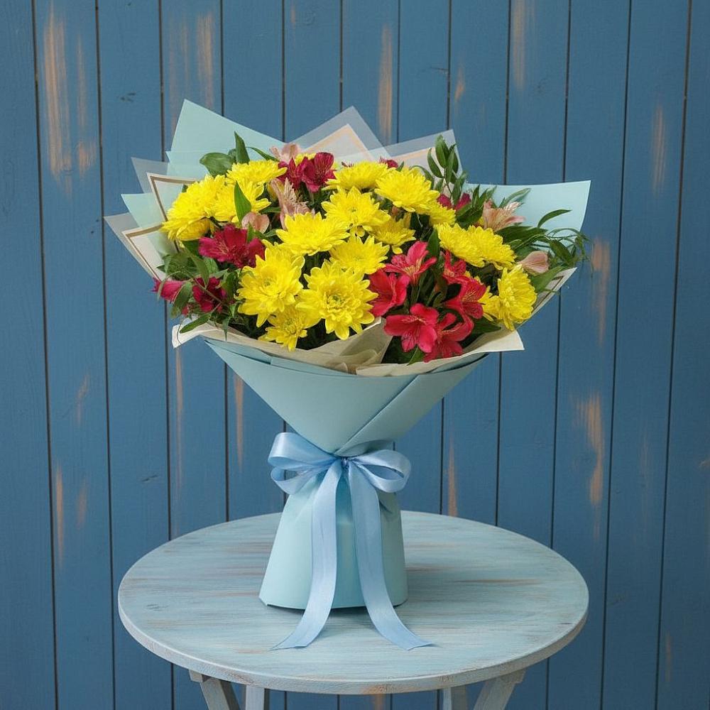 Букет цветов из: Альстромерии и Хризантемы в Предивинске