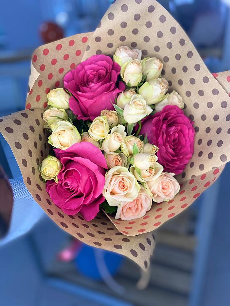 Букет цветов из: Розы в Предивинске