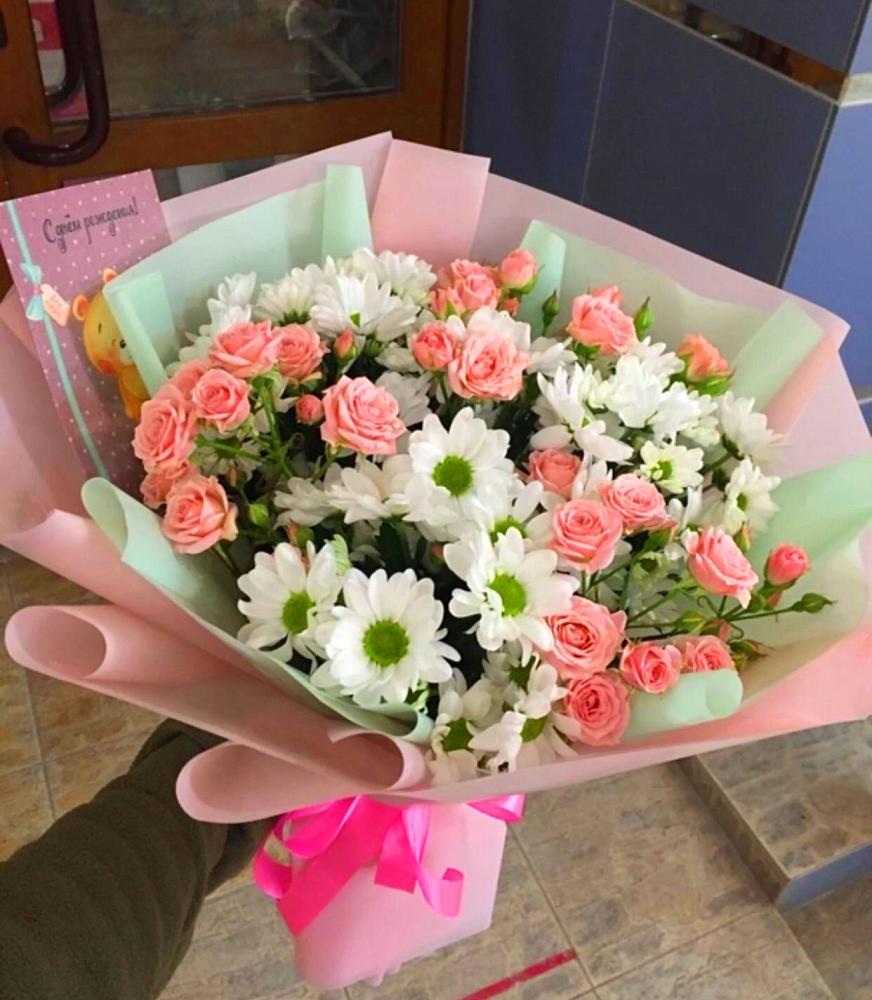 Букет цветов из: Розы и Хризантемы в Предивинске