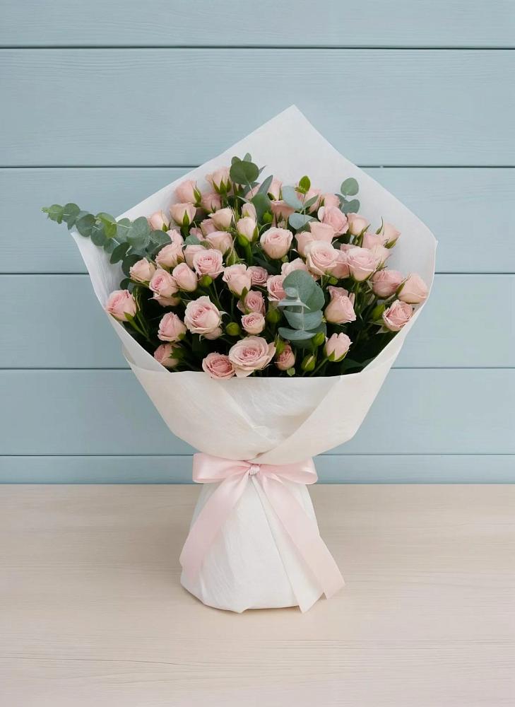 Букет цветов из: Розы в Предивинске