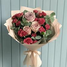 Букет цветов из:  Гвоздики и Розы #REPLACE_PRED# Предивинске
